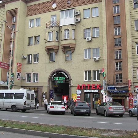 Apartment On Soborniy 177 Запорожье Экстерьер фото